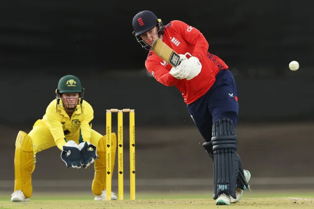 Hampshire Openers Set Up Crushing Win to Secure Semi-Final Spot in One-Day Cup