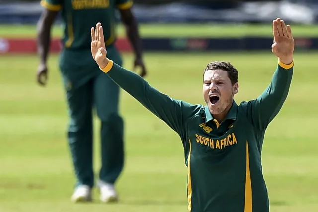 Nottinghamshire sign George Linde for 2026 T20 Blast; Lancashire add Mitchell Perry for County Championship