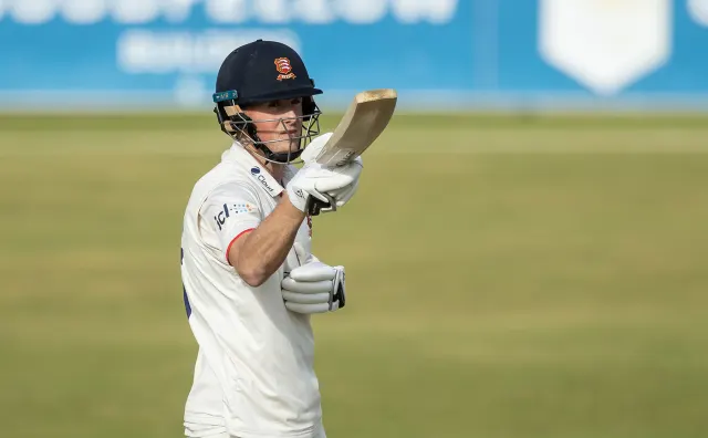 Hampshire Slump to Heavy Defeat as Allison’s Six-For Powers Worcestershire to Victory