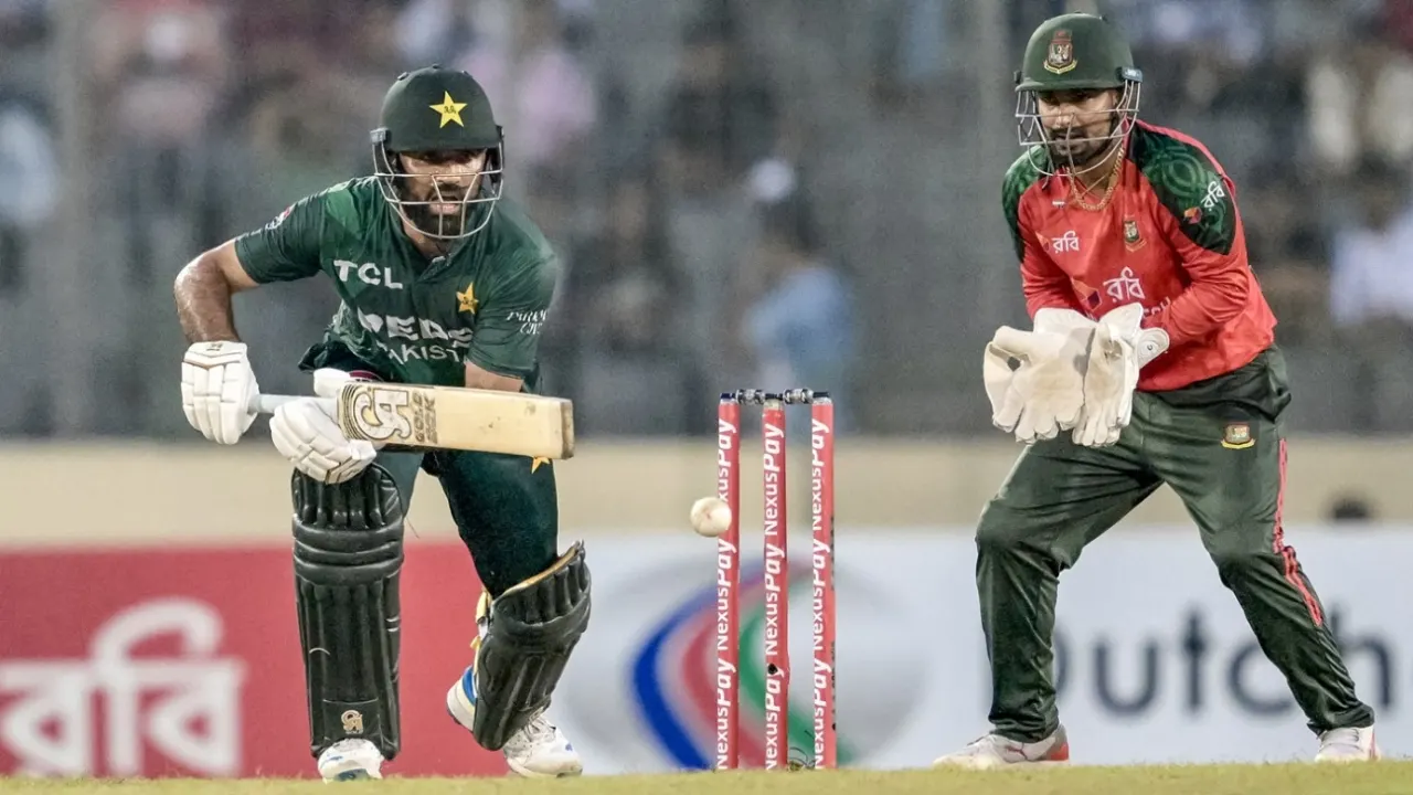 Hesson Slams 'Unacceptable' Mirpur Pitch After Pakistan Collapse in 1st T20I