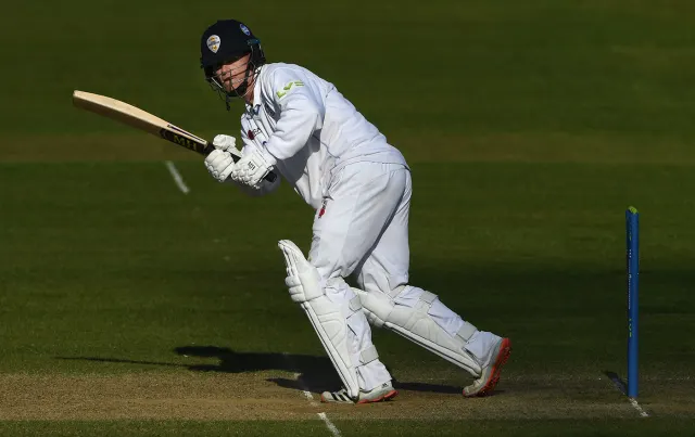 Brooke Guest Leads Derbyshire to Safety as Rain Forces Draw at Lord’s