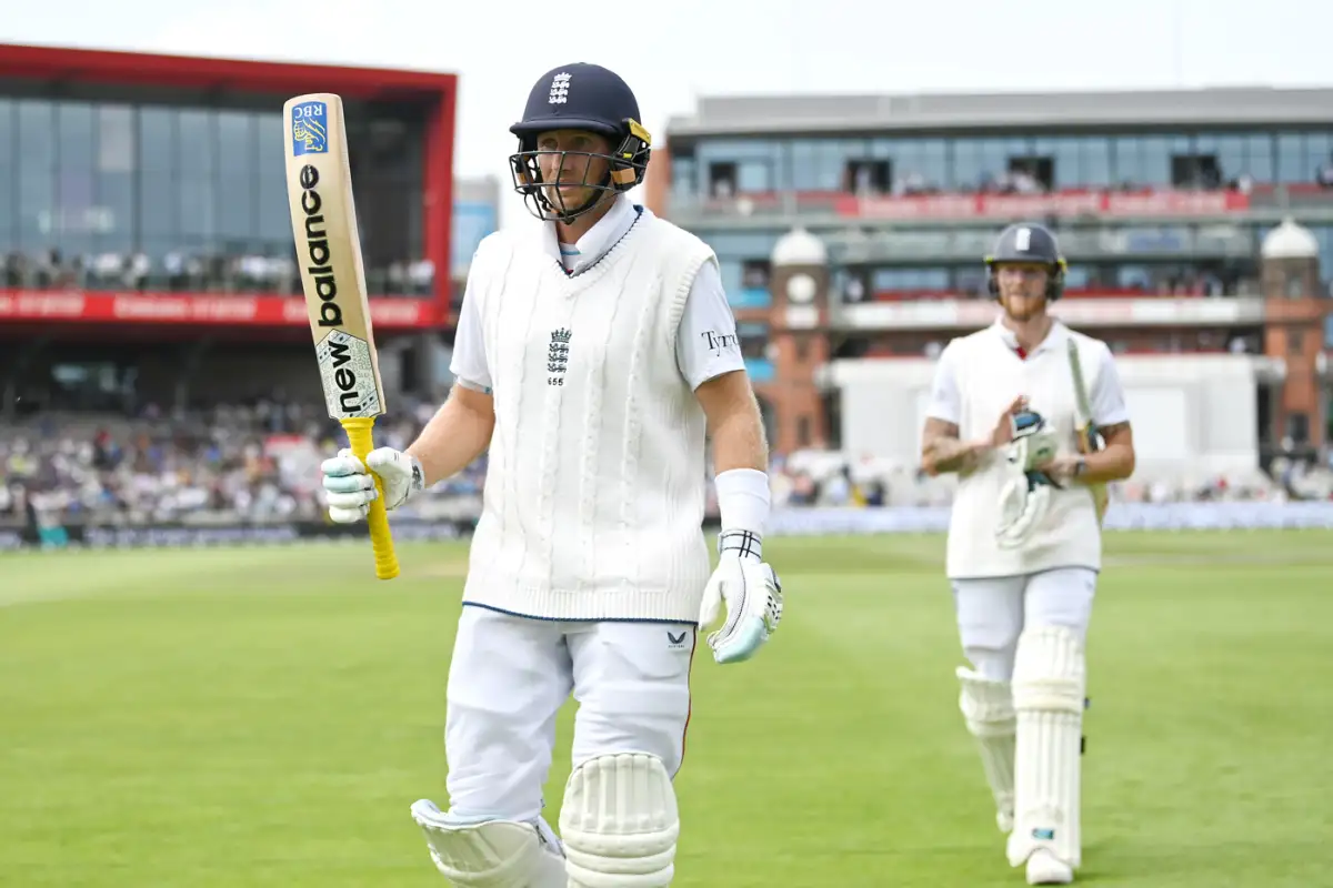 Record-Breaker Joe Root Puts England in Command Against India