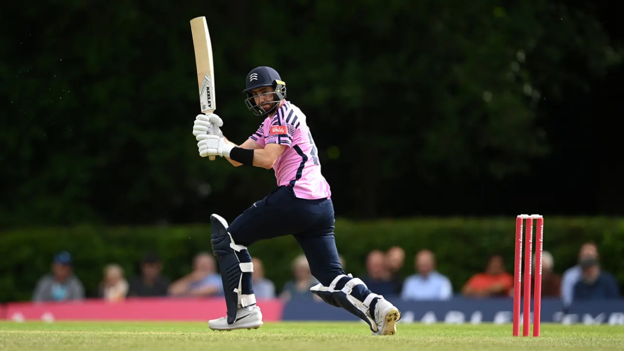 Eskinazi’s Heroics in Vain as Hampshire Edge Middlesex in Vitality Blast Thriller