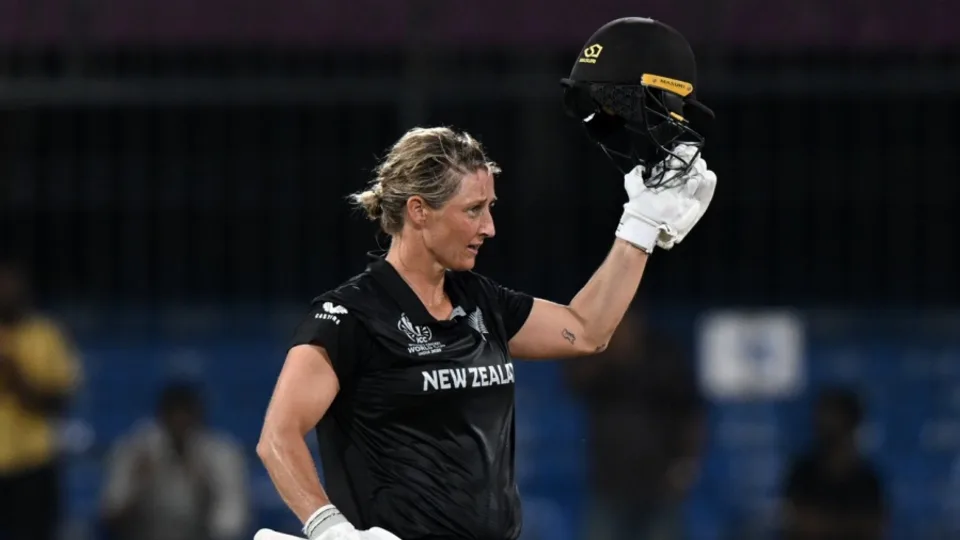 Devine Lauds New Zealand's Grit in Gruelling World Cup Opener Against Australia