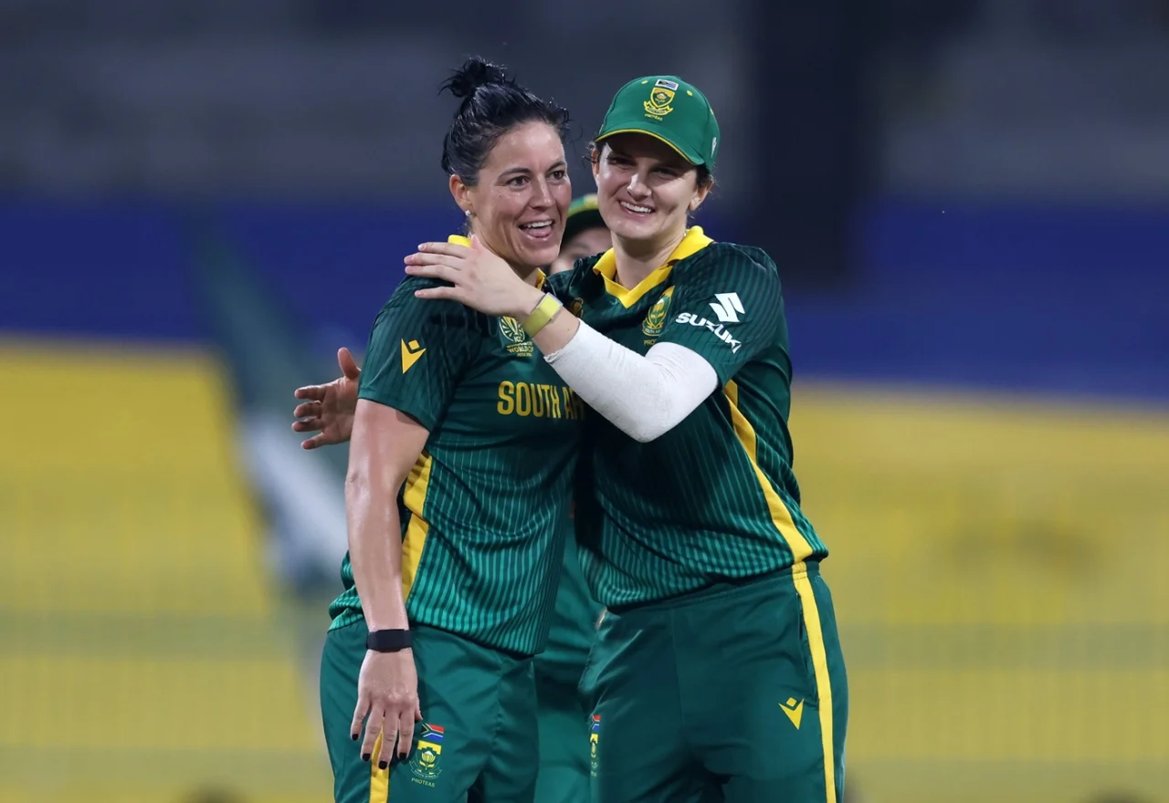 South Africa's World Cup Resurgence Rolls On, but Kapp Urges Bowlers to ‘Tighten Up’