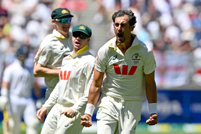 Australia Reeling After 19-Wicket Chaos on Dramatic Opening Day of Ashes Test in Perth