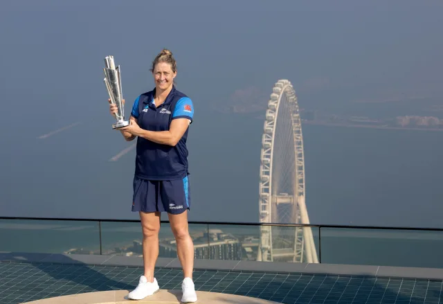 Devine’s Brilliance Seals Series as New Zealand Outclass South Africa