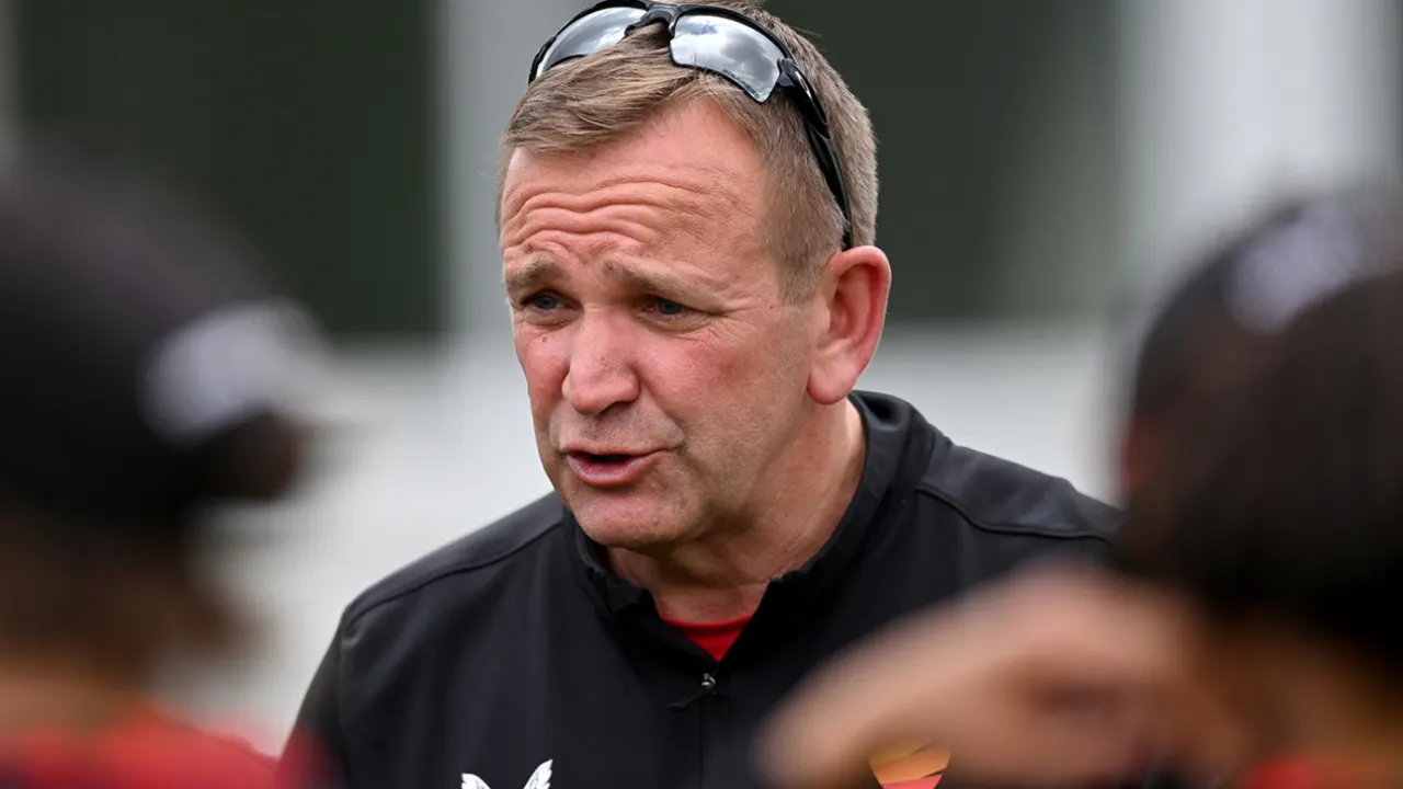 Jason Gallian to Take Charge of Essex Women After Andy Tennant Steps Down