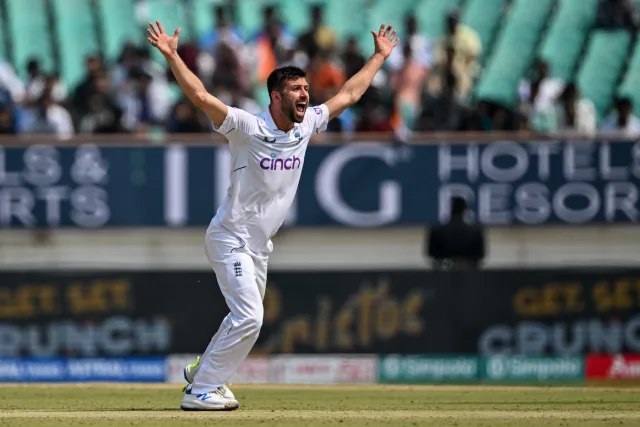 Mark Wood Uncertain for Adelaide Test as Knee Troubles Persist