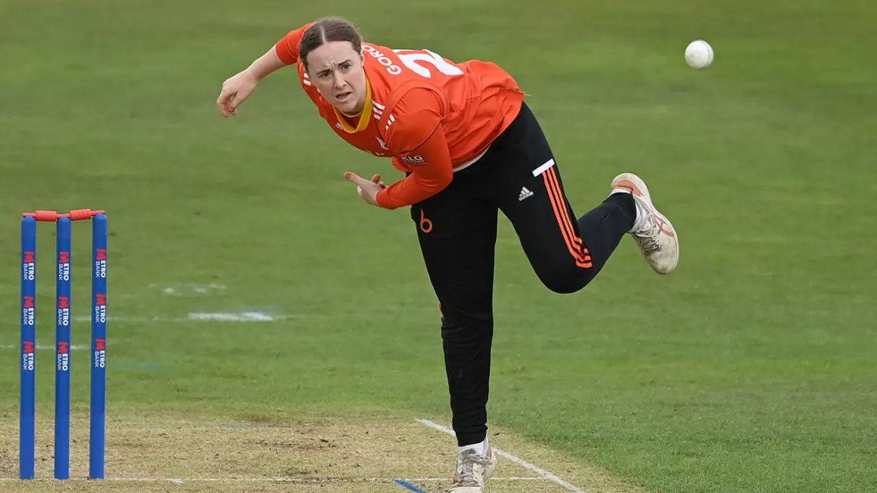 Glenn and Gordon Shine as The Blaze Book Finals Day Spot with Victory over Essex