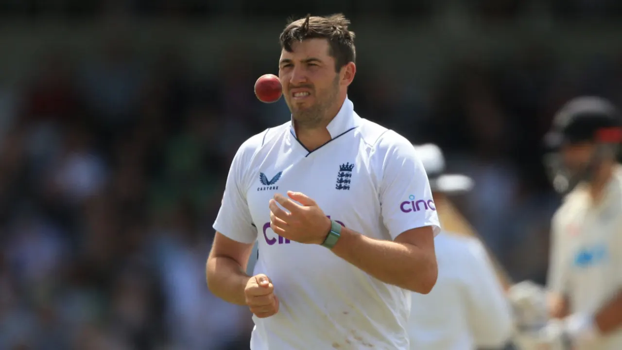 Jamie Overton Takes Indefinite Break from Red-Ball Cricket, Rules Himself Out of Ashes