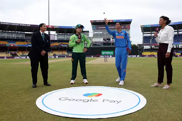No Handshakes at Toss as India and Pakistan Clash in Women's World Cup Amid Lingering Tensions