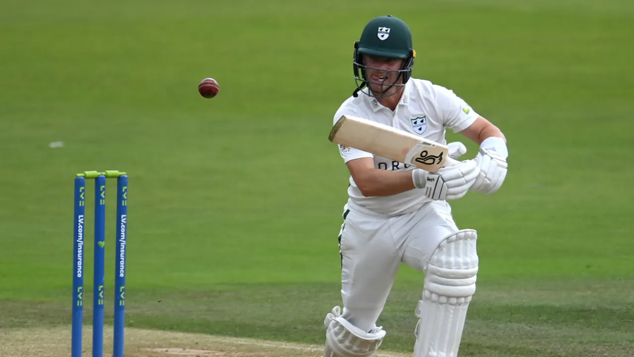 Libby’s Twin Centuries Power Worcestershire’s Thrilling Chase in Draw Against Hampshire