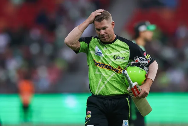 Warner Open to Middle-Order Role as Thunder Seek Tactical Flexibility