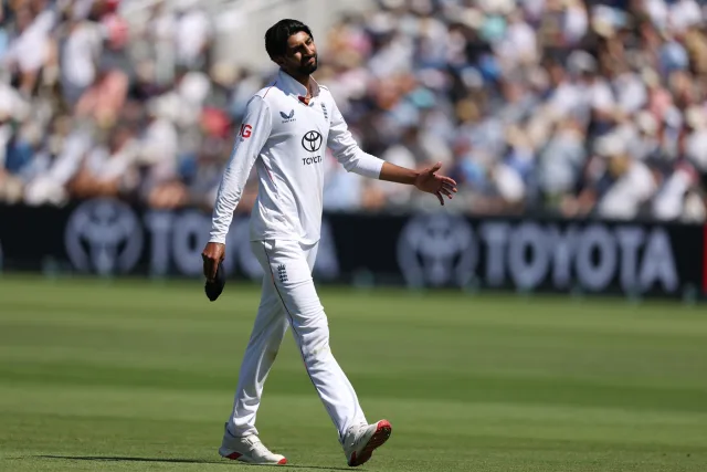 England Sweat on Shoaib Bashir's Fitness After Finger Injury at Lord’s