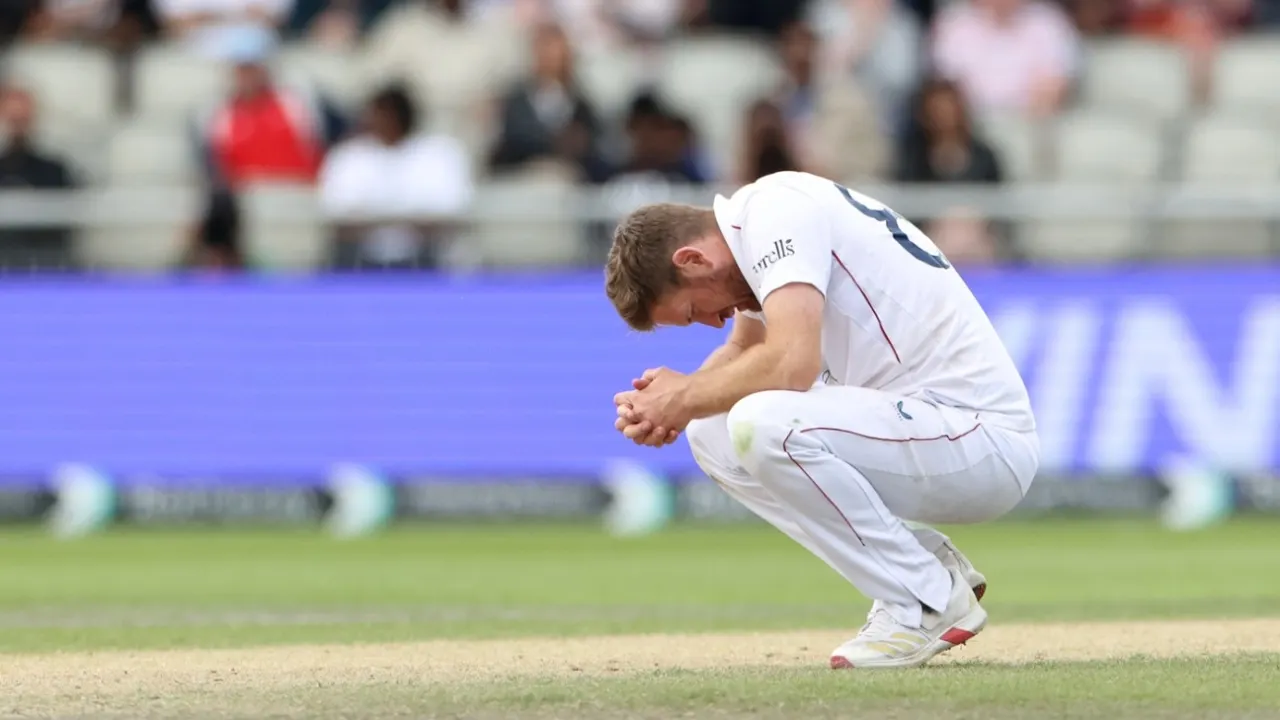 England Frustrated by Dropped Catches as India Gain Upper Hand at The Oval