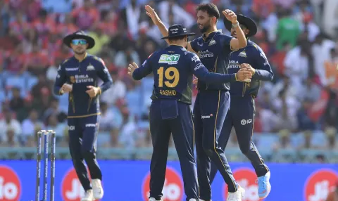 Prasidh Krishna Tops Purple Cap Race; Rajat Patidar Climbs Orange Cap Standings in IPL 2026