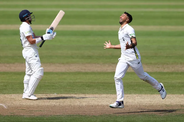 Gloucestershire Stun Northamptonshire with Thrilling Final-Day Victory