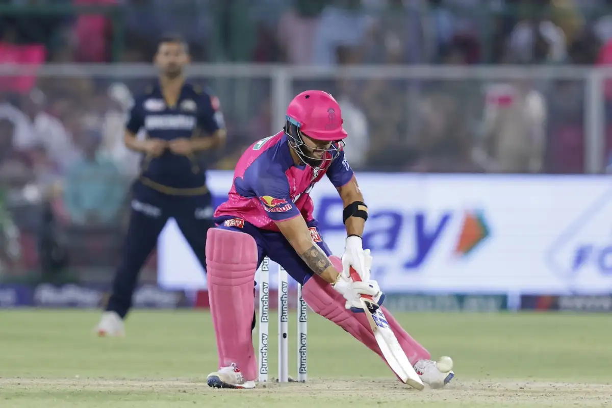 Rajasthan Royals’ Playoff Hopes Hang by a Thread After Third Straight Defeat