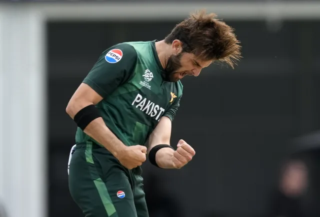 Afridi Recalled as Pakistan Opt to Bat Against England in Super Eight Clash