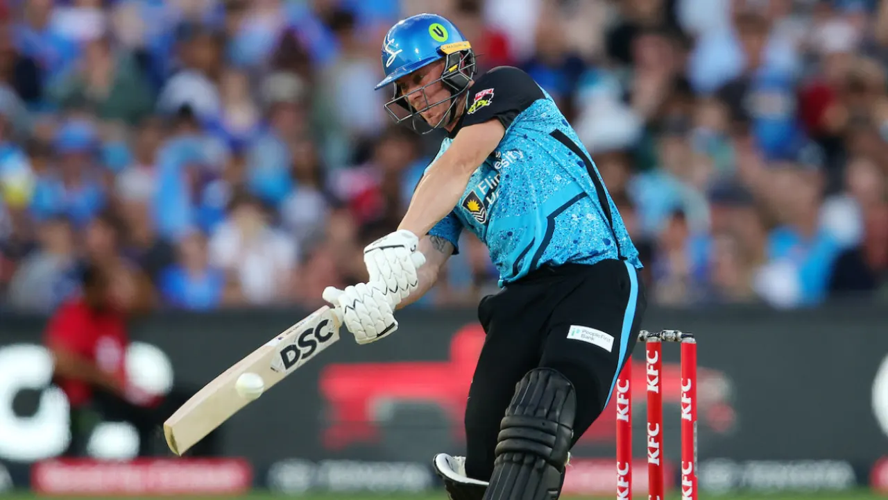 Chris Lynn Commits to Full BBL Season with Adelaide Strikers