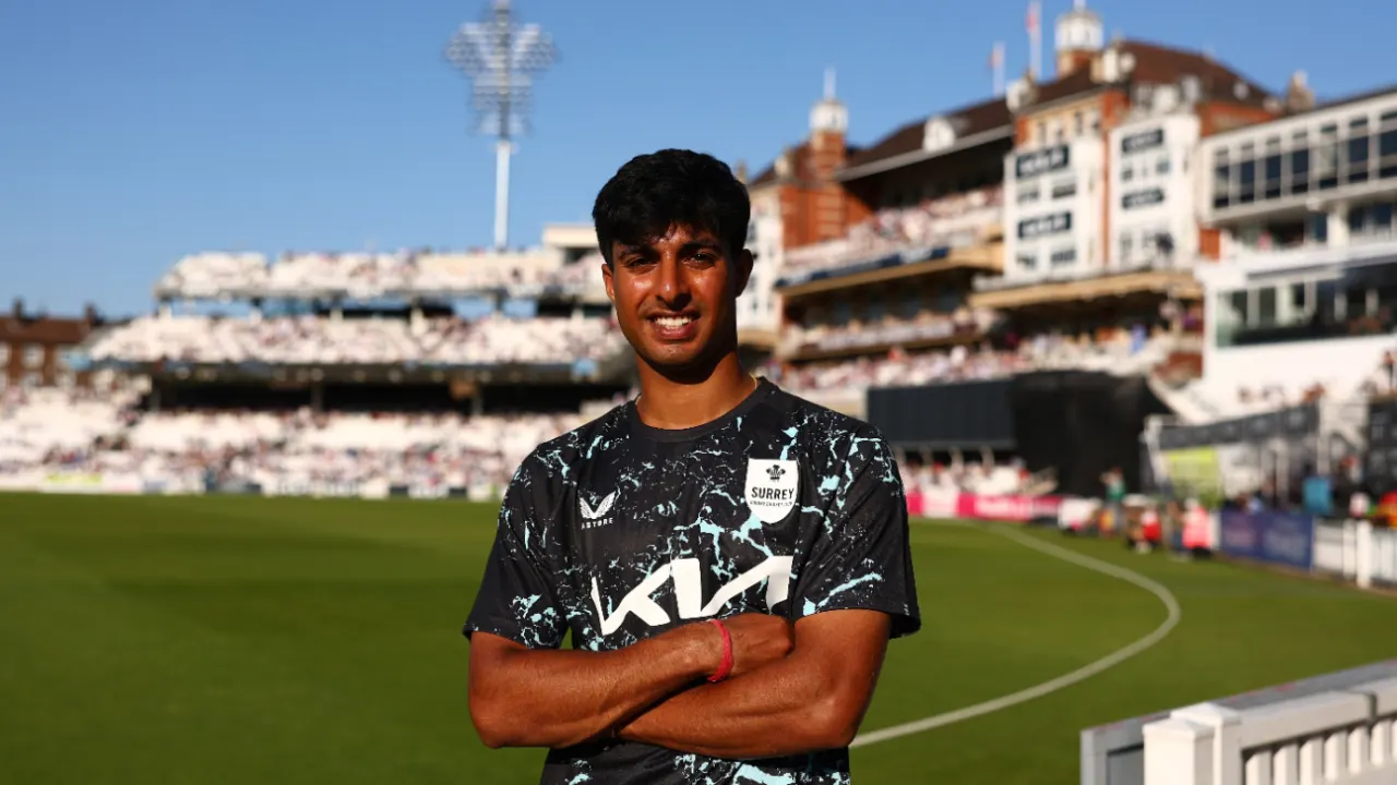 SACA Graduate Nikhil Gorantla Signs Professional Deal with Surrey