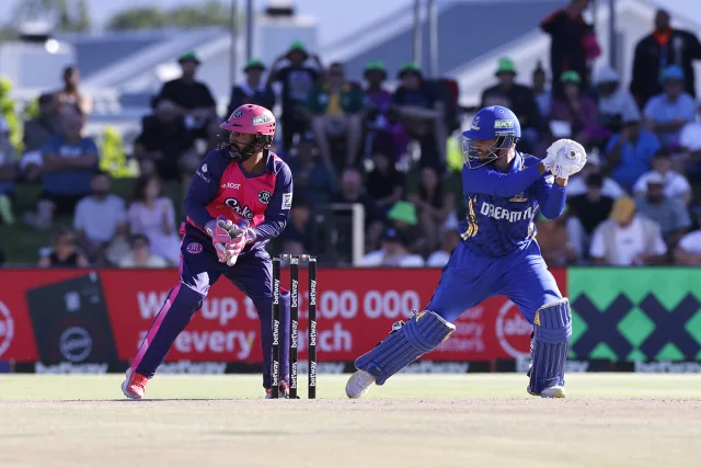 Dinesh Karthik Signs with Sharjah Warriorz for ILT20 2025, Replaces Kusal Mendis