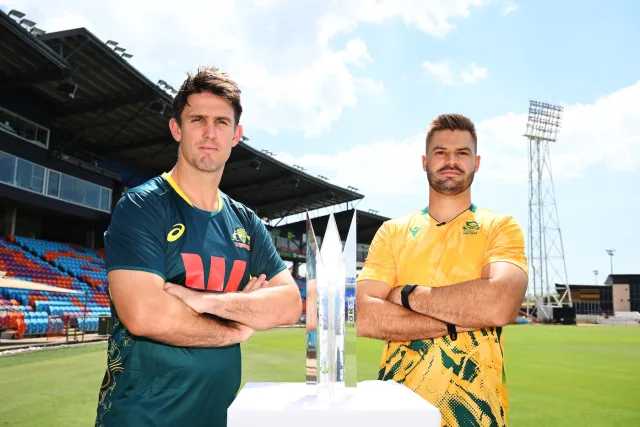 Australia Bowl First as Carey Replaces Ill Inglis; South Africa Recall van der Dussen for Second T20I