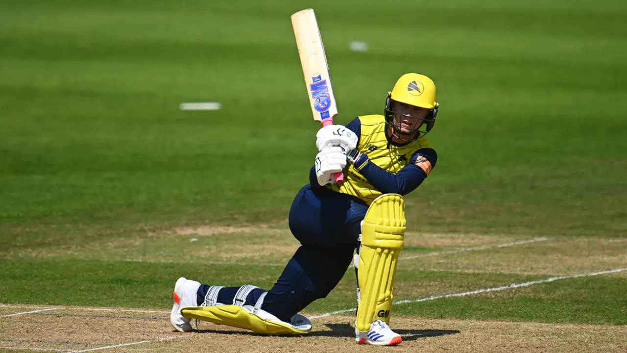 Kemp’s Maiden Ton Powers Hampshire to Commanding Win Over The Blaze