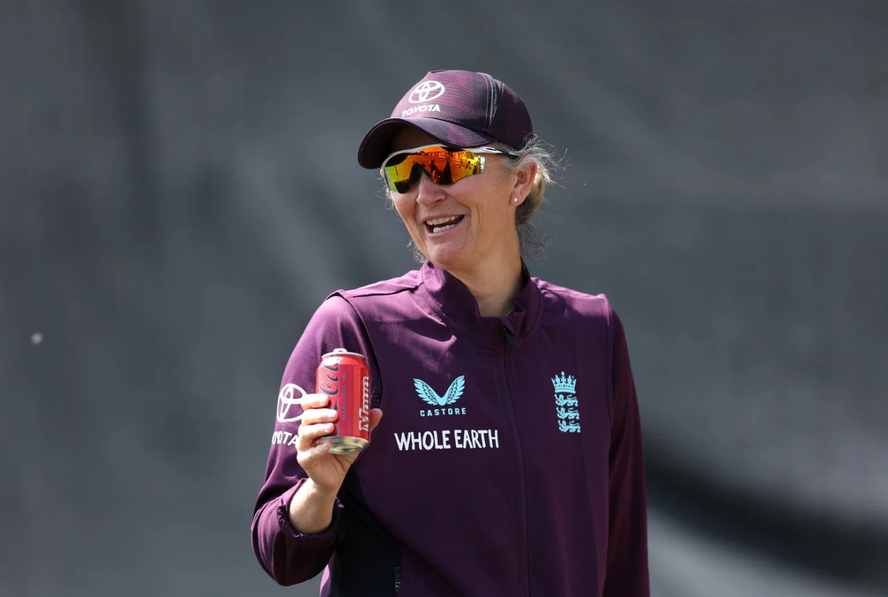 Edwards ‘Disappointed’ but Not ‘Concerned’ About England’s Batting Ahead of Crucial India Clash