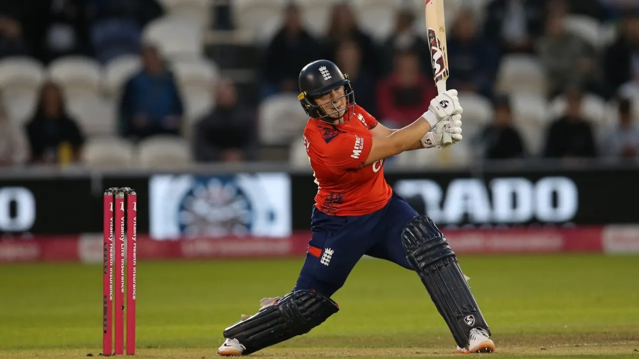 Alice Capsey Earns Late Call-Up to England Women’s T20I Squad for South Africa Tour