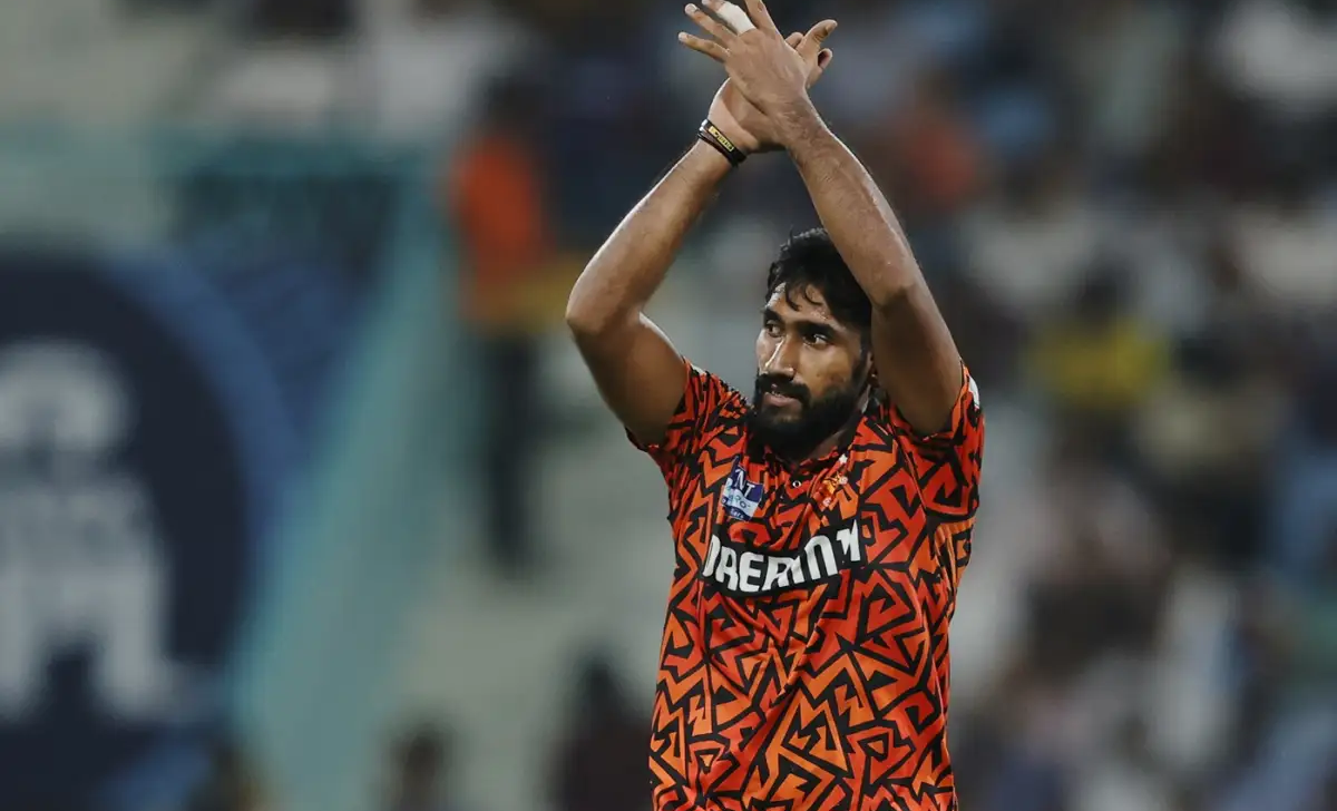 Malinga, Reddy sink CSK chase to defend under-par 194 in Hyderabad