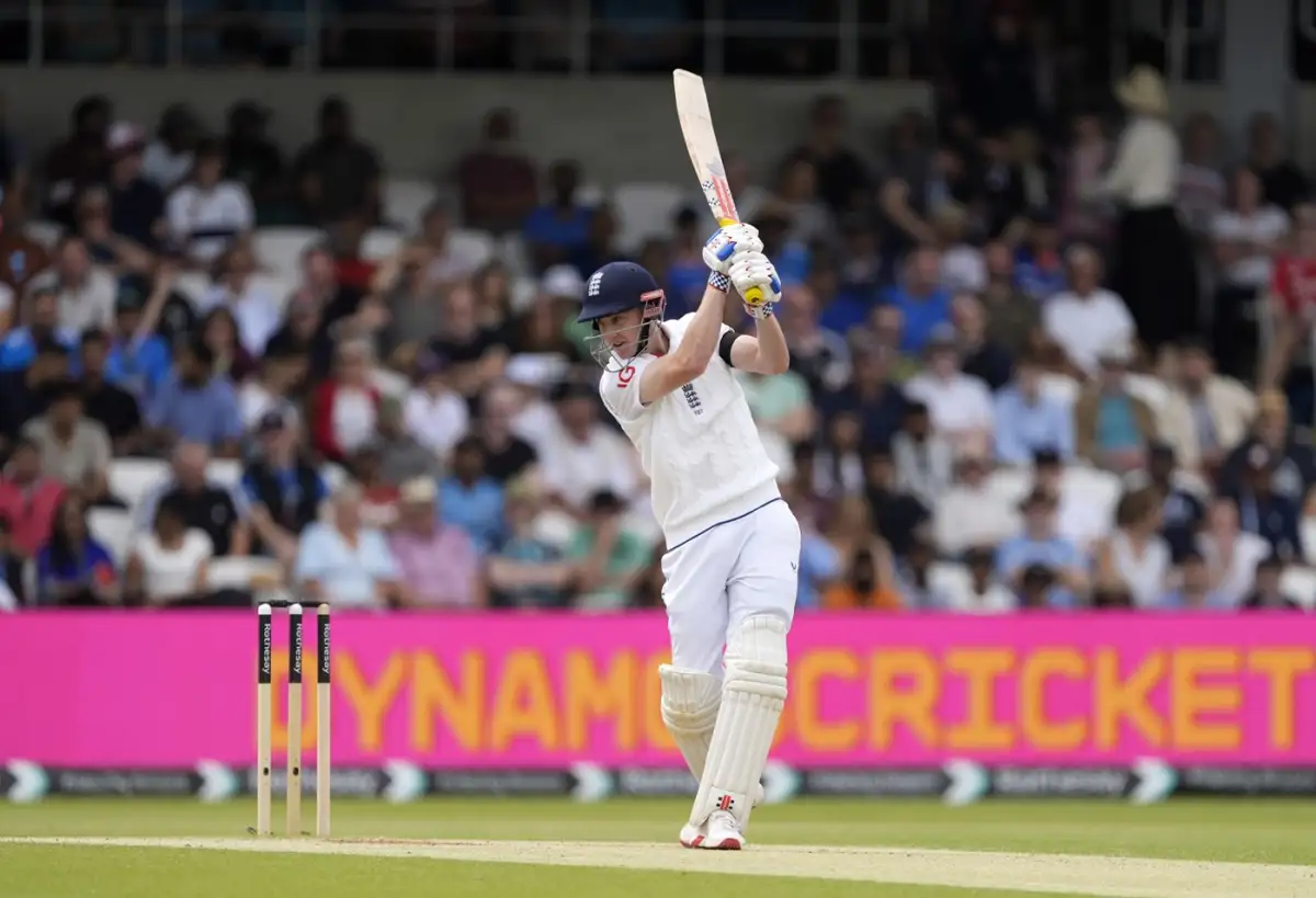Brook, Root Steady England After Early Blows in Oval Chase
