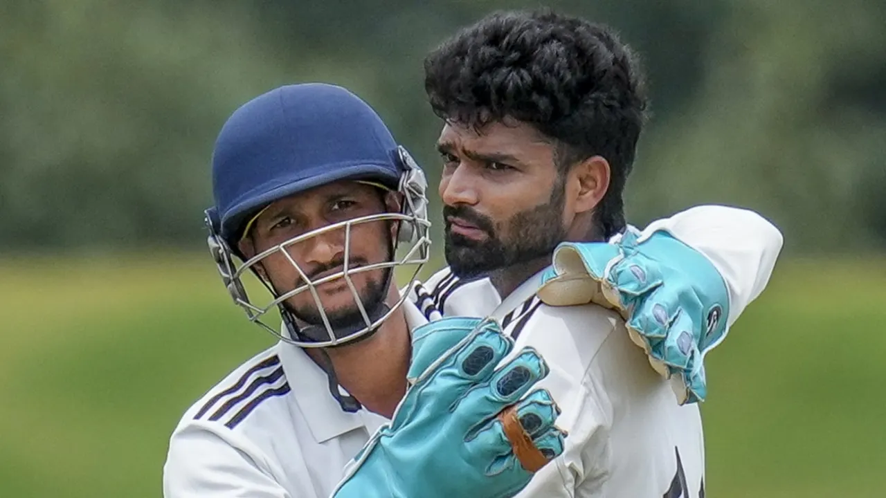 Saransh Jain, Kumar Kartikeya Hand Central Zone Big Advantage in Duleep Trophy Final